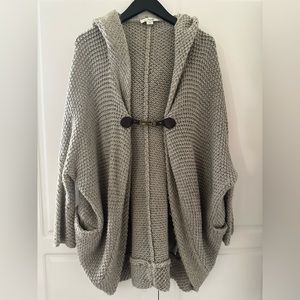 Simply Noelle Chunky knit grey hooded cardigan size s/m
